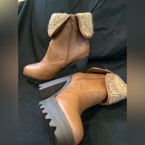 SODA brown fold-over high heel ankle boots, size 8